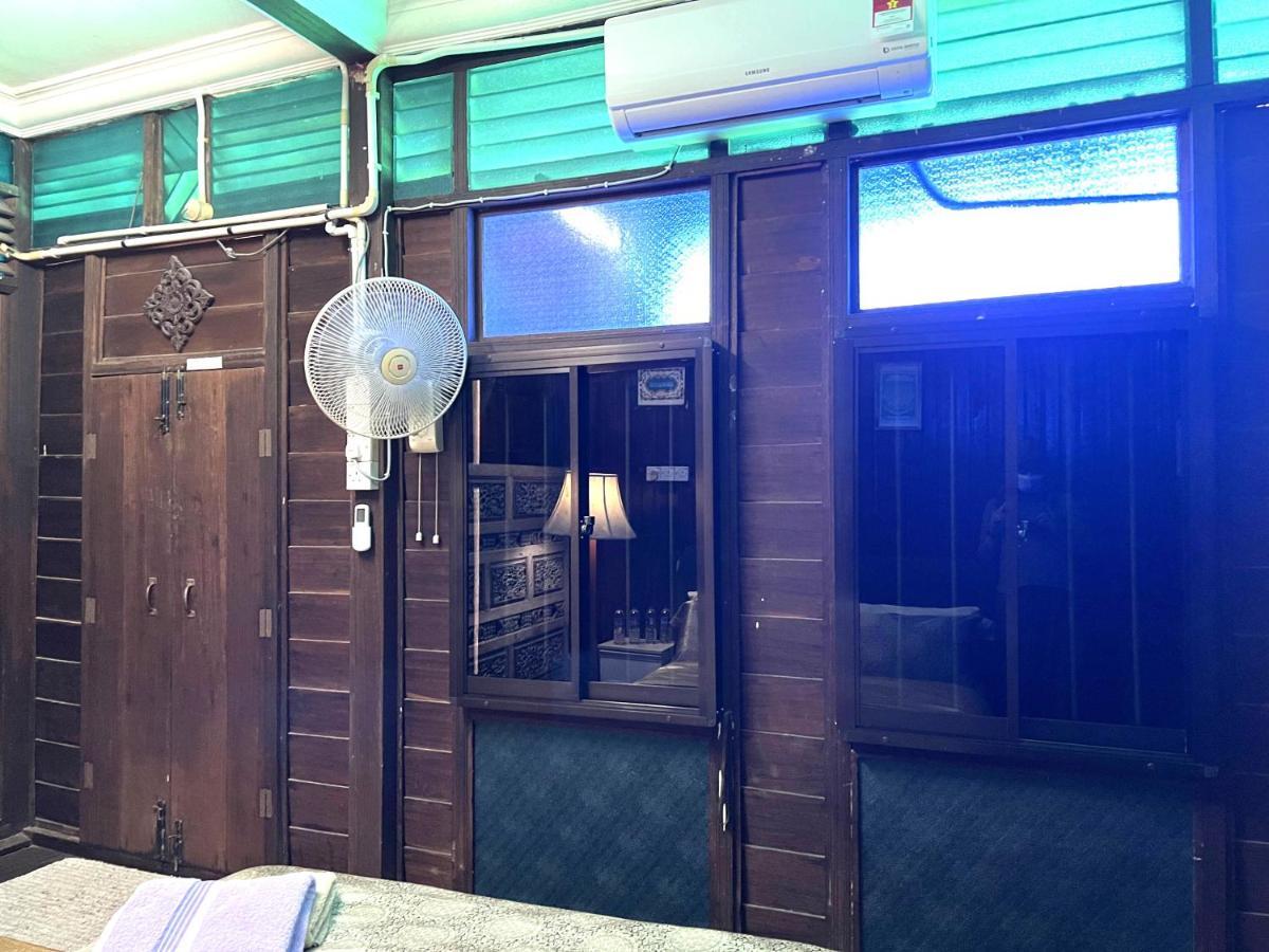 Oyo Home 90495 Homestay Kampung Kota Aur 双溪大年 外观 照片