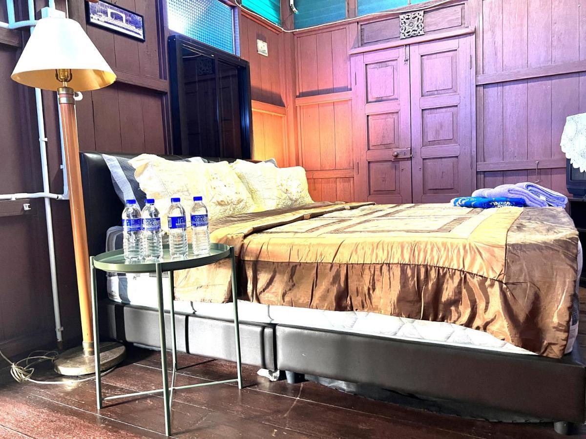Oyo Home 90495 Homestay Kampung Kota Aur 双溪大年 外观 照片